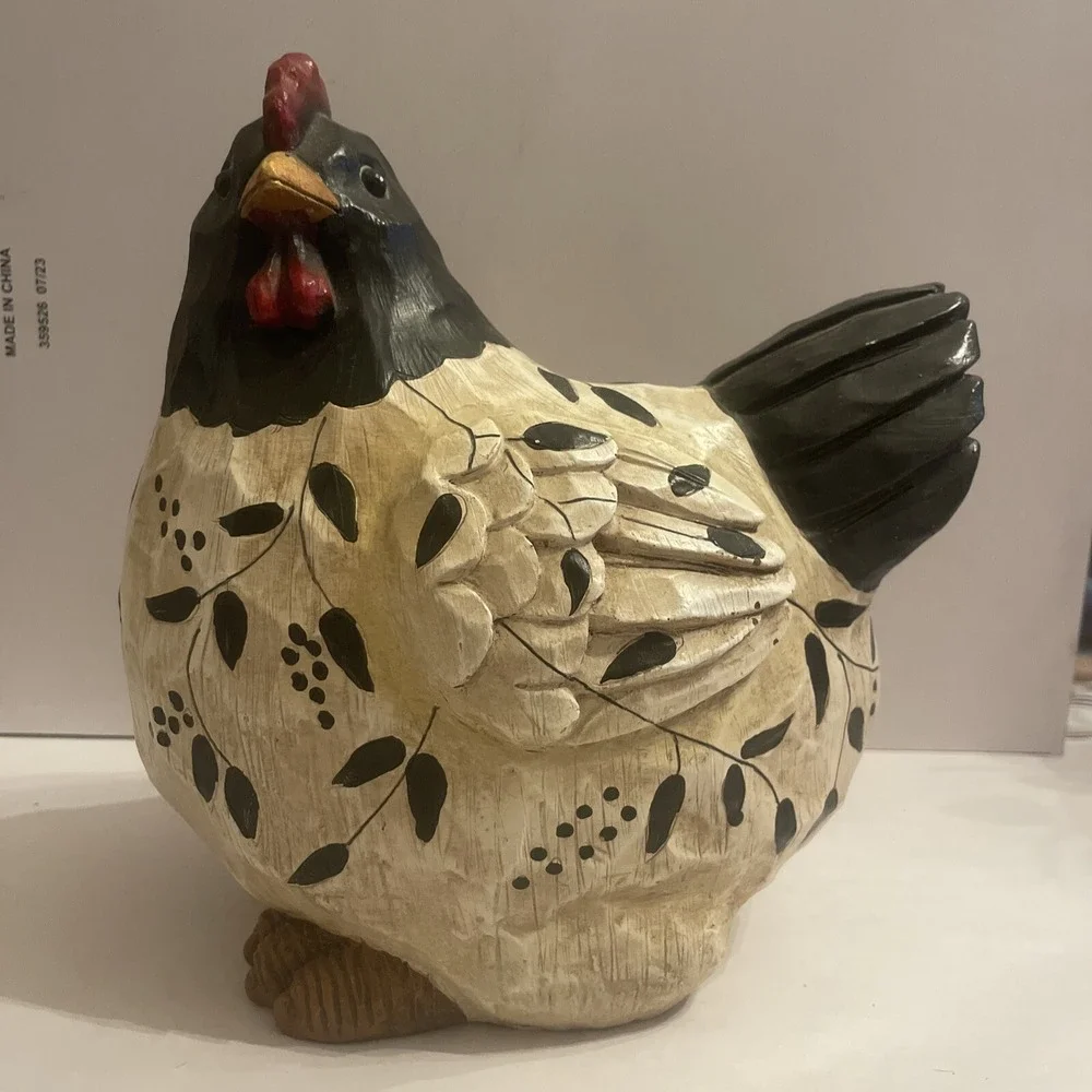 Large Decorative Round Black And White Chicken‎ Hen Great Details